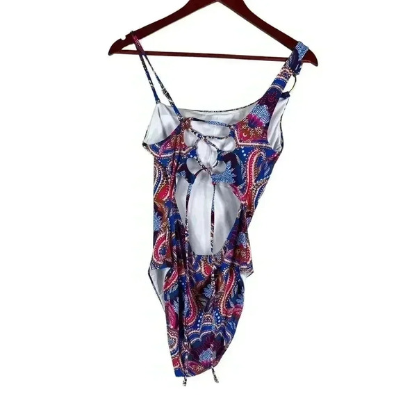 BCBGMAXAZRIA One Piece Swimsuit Asymmetrical Lace Up Back Swimsuit NWT Size 14 - Picture 4 of 11